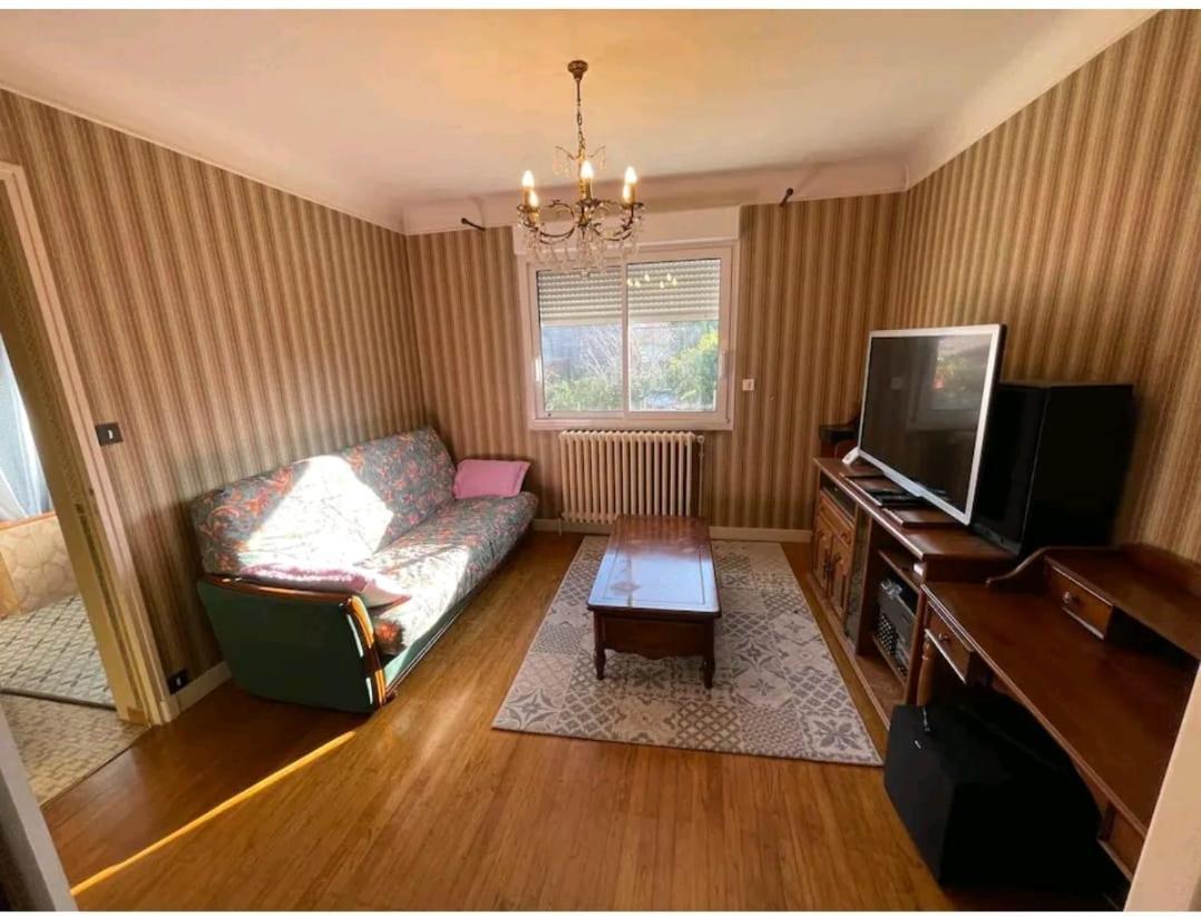 -Comme A La Maison- Jardin, Veranda, Ideal Familles Et Business Ниор Екстериор снимка