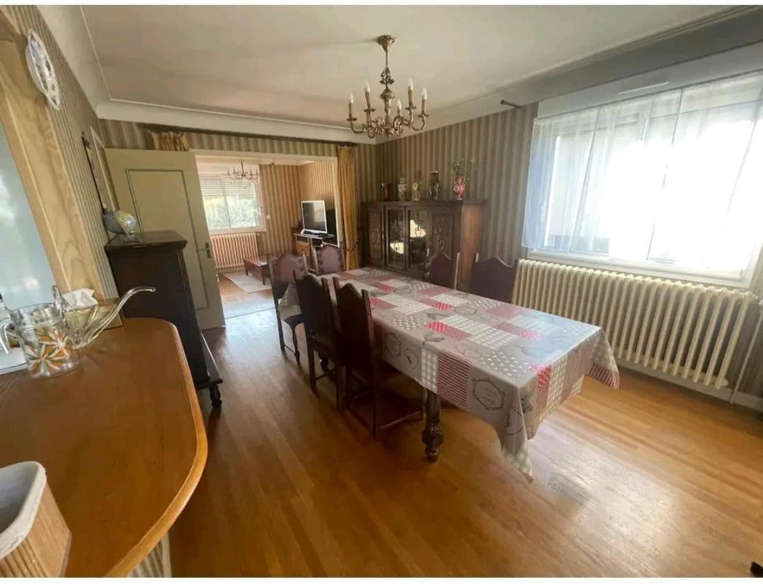 -Comme A La Maison- Jardin, Veranda, Ideal Familles Et Business Ниор Екстериор снимка